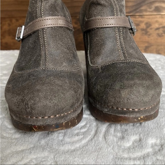 The Art Company Mid Ankle Boots Sz 38 US 7-7.5 Leather Suede Wooden Heel Buckle - Picture 5 of 13